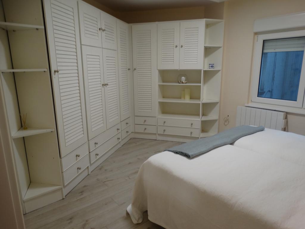 La Casa Del Marino Apartman Avilés Szoba fotó