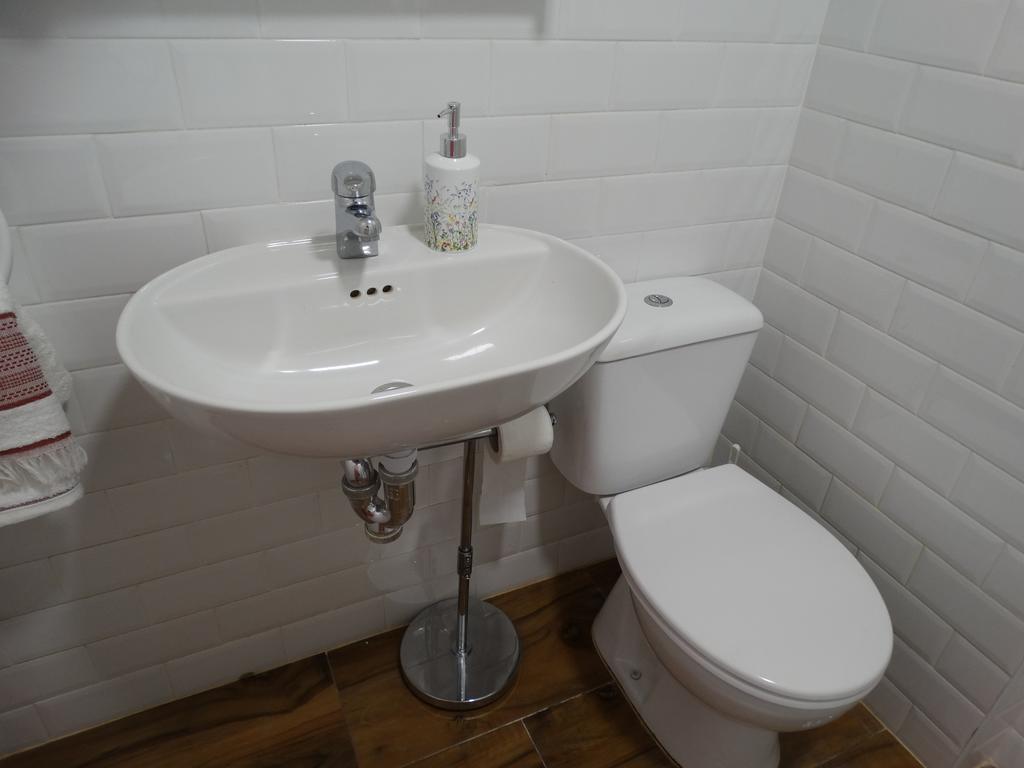 La Casa Del Marino Apartman Avilés Szoba fotó